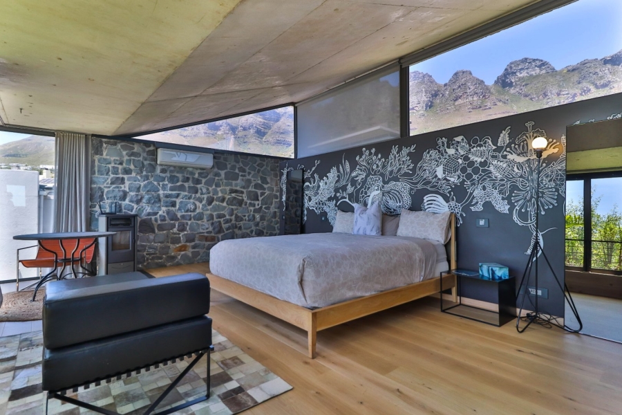 3 Bedroom Property for Sale in Bakoven Western Cape